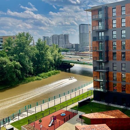 Jesionowe Apartamenty Nad Odra, Stare Miasto, Sauna W Jednym, Klimatyzacja , Garaz Podziemny 0 Zl, Odra River , Old Town, New Building, Air Conditioning, Sauna-One, Underground Garage Free ヴロツワフ エクステリア 写真